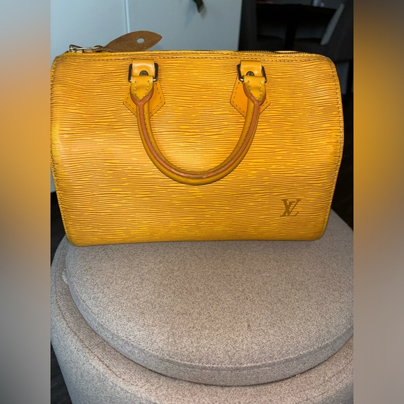 Louis Vuitton Mustard Yellow Satchel - Picture 3 of 14